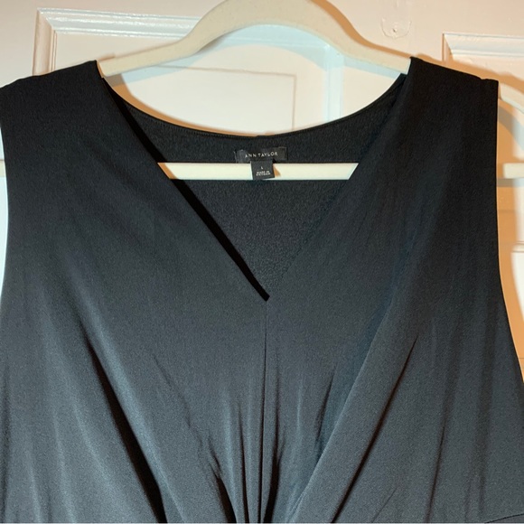 Ann Taylor Knot Front Black Dress Size Large. Perfect black dress - Picture 4 of 7